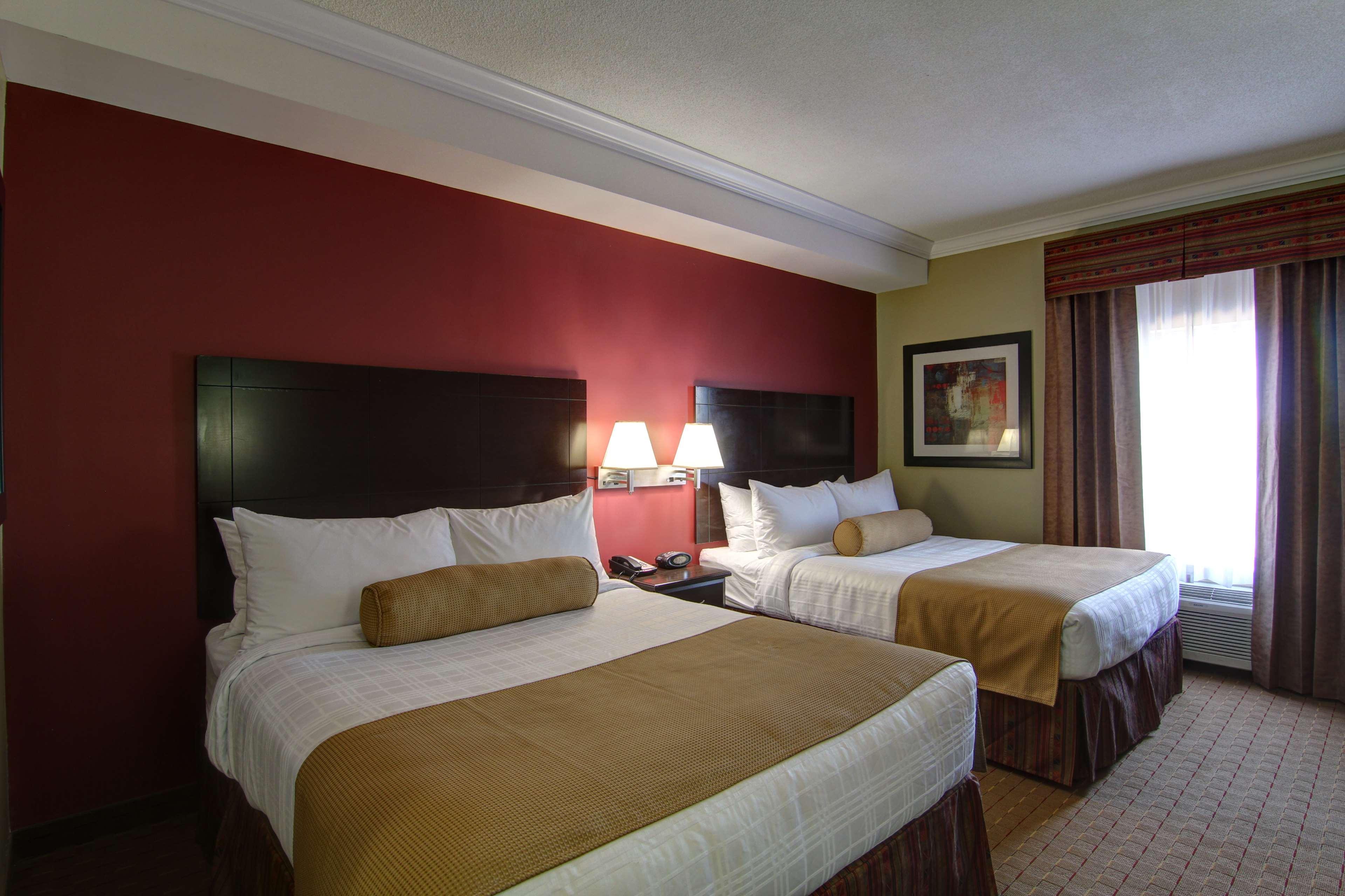 Best Western Plus Bowmanville Exteriör bild
